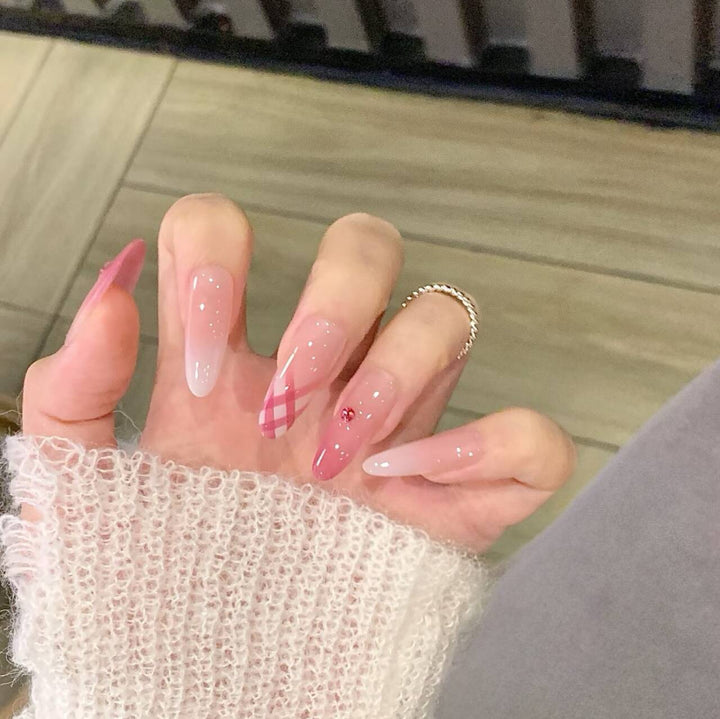 Premium Glittering Press-On Nail Extensions Kalsten
