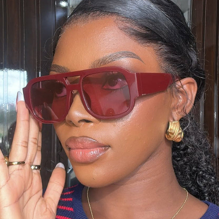 Ladies modern sunglasses in elegant rectangular design Kalsten