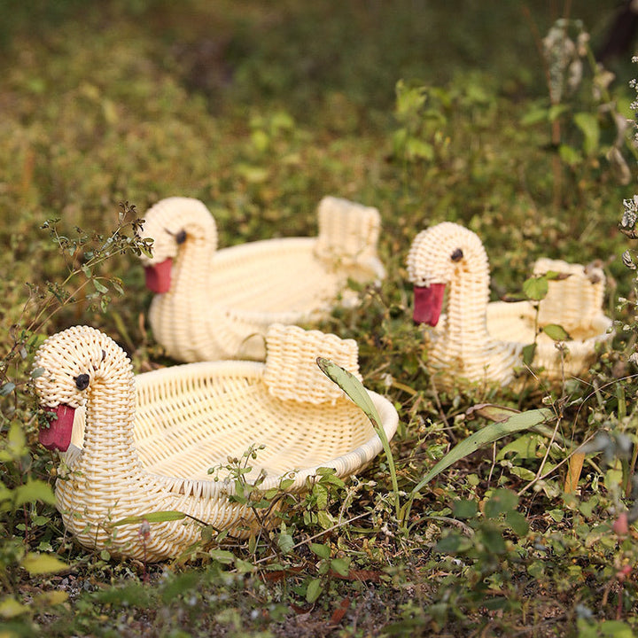 Decorative Woven Duck-Shaped Storage Basket Kalsten