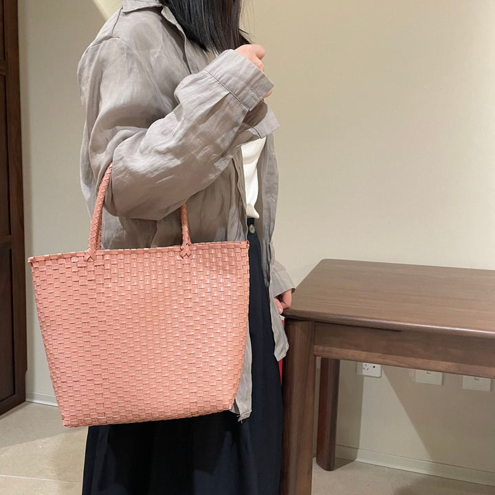 Handmade Tote Bag Made of Woven Material Kalsten