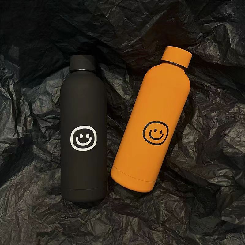Ladies Insulated Drinking Bottle with Cheerful Smile Motif Kalsten