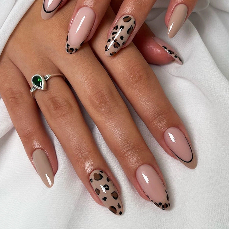Decorative Stiletto Press-On Nail Set Acalora