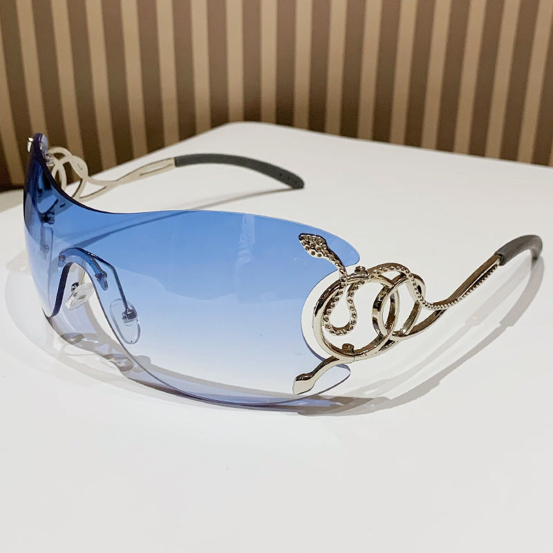 Women’s futuristic sunglasses with playful design Kalsten