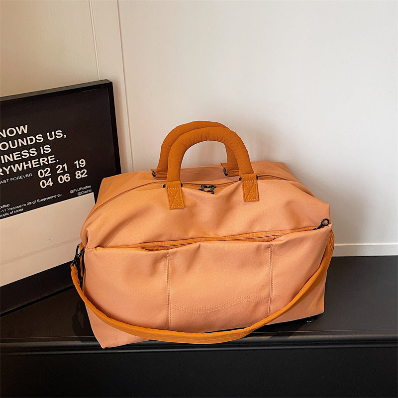 Multifunctional Sports Travel Bag with Ergonomic Carrying Handle Kalsten