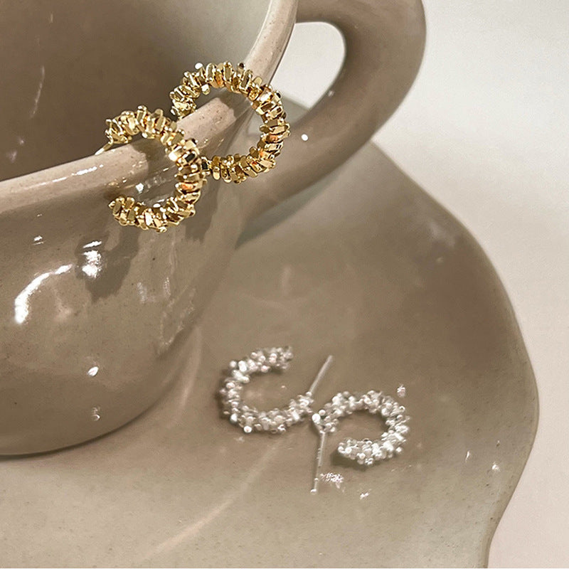 Sparkling hoops with sparkling details Kalsten