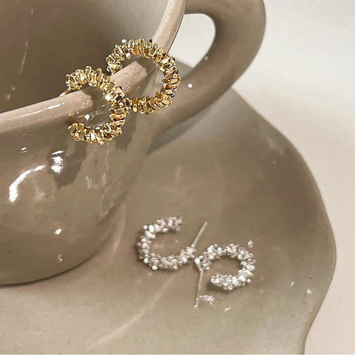 Sparkling hoops with sparkling details Kalsten