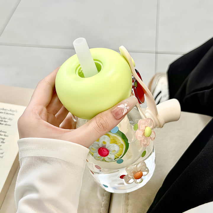 Women's water bottle with integrated fruit filter and practical carrying handle Kalsten
