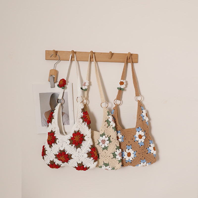 Handcrafted crochet handbag in floral design Kalsten