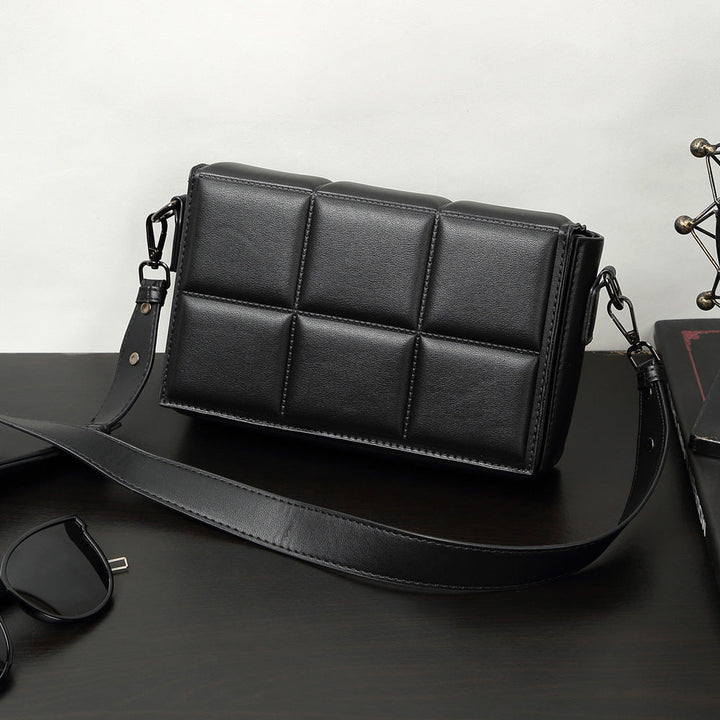 Practical Shoulder Bag in Modern Design Kalsten