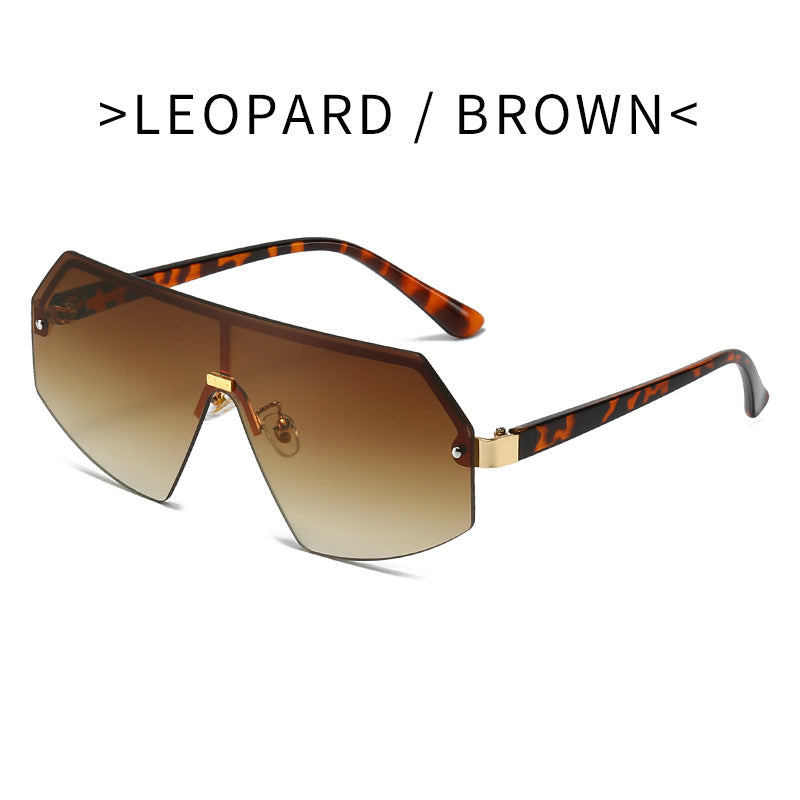 Women futuristic oversized sunglasses with innovative frame Kalsten