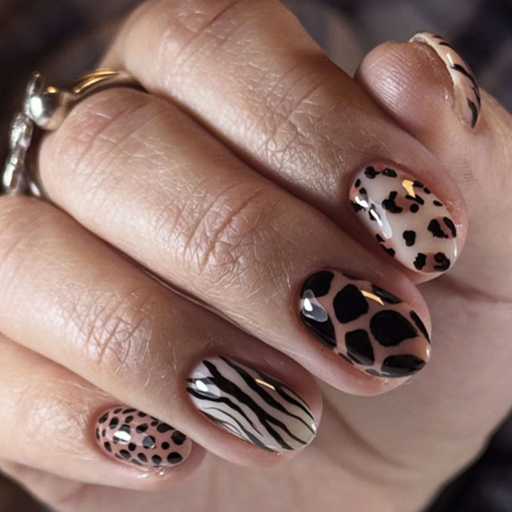 Artificial nails with exclusive spring design Kalsten