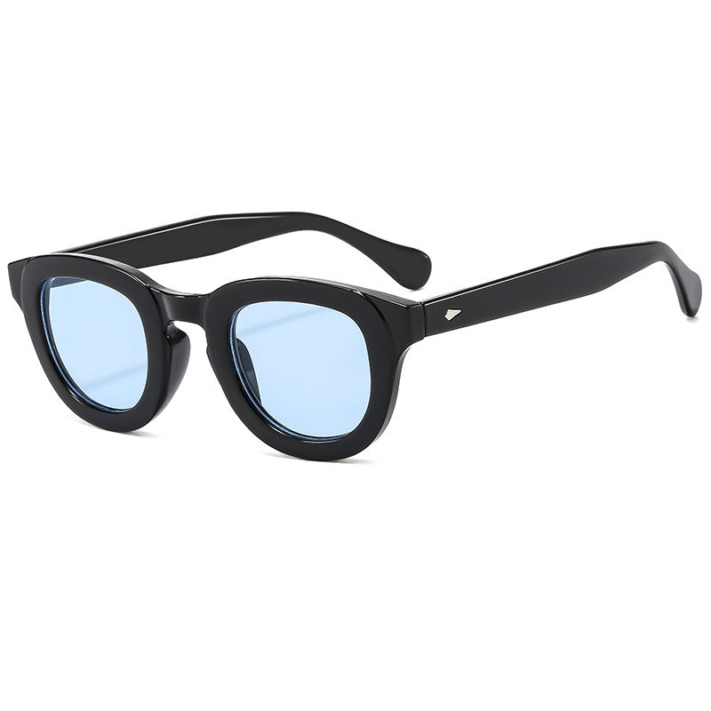 Women's sunglasses with fashionable cat-eye design and UV protection Kalsten