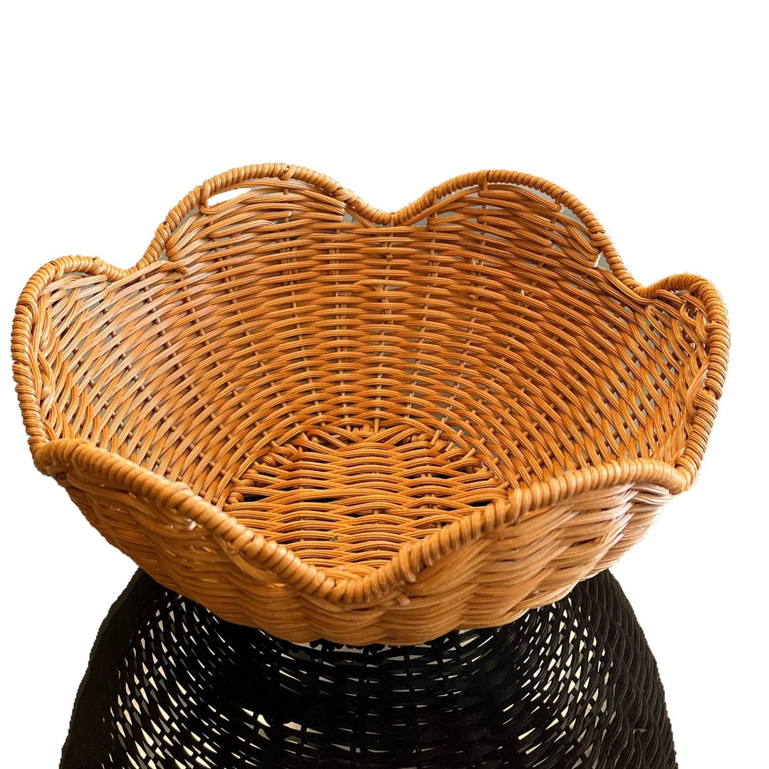 Ladies Decorative Basket in Flower Shape Kalsten