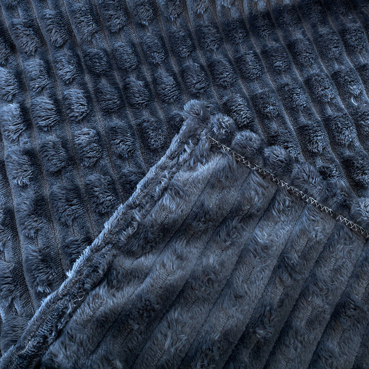 Women's extra warm and luxurious cuddly blanket with textured design Kalsten