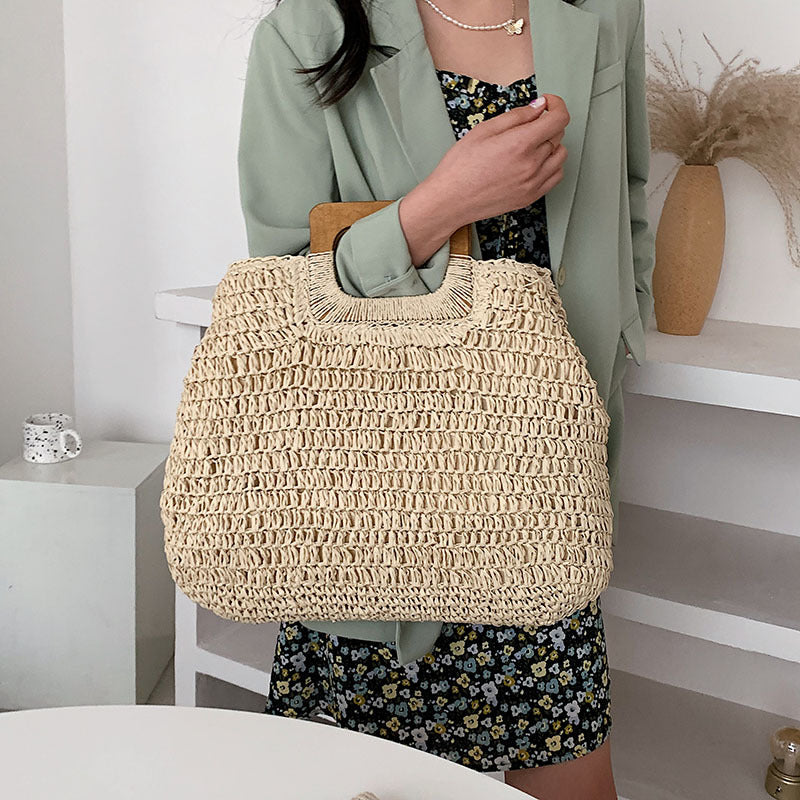 Designer handbag with practical wooden handle Kalsten