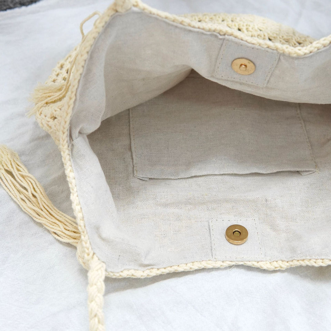 Macrame Beach Bag with Fringe Details Kalsten