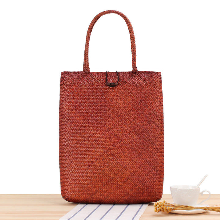 Shopping bag made of woven natural material Kalsten