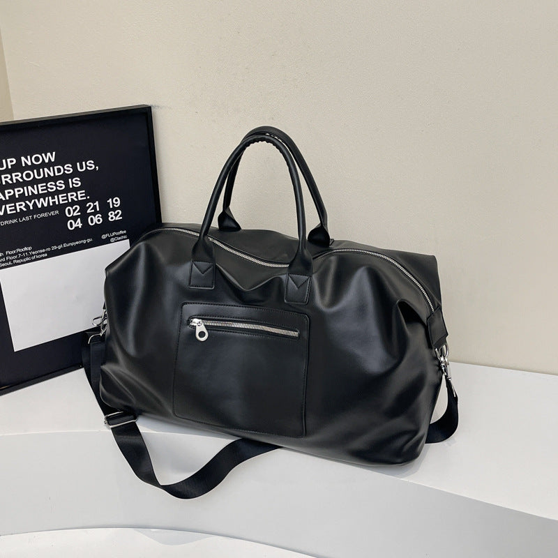 Stylish travel bag with robust design and adjustable shoulder strap Kalsten
