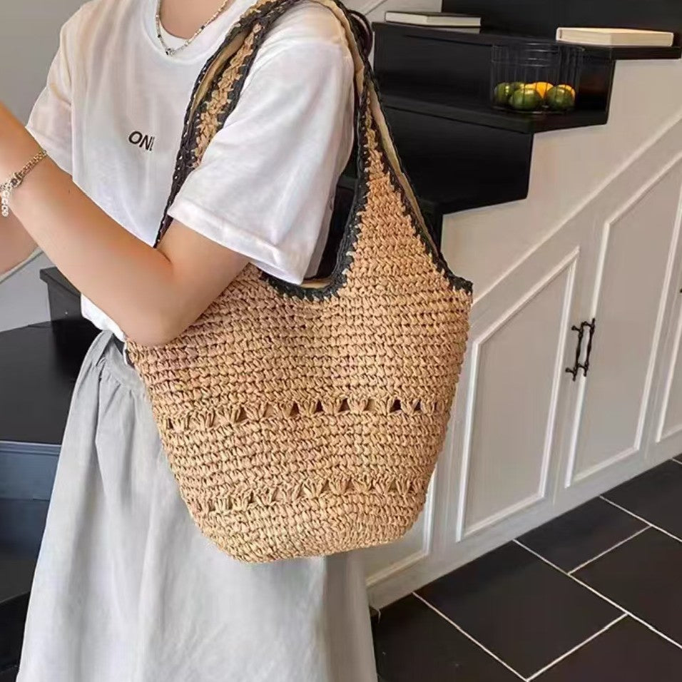 Macrame Beach Bag in Elegant Boho Design Kalsten