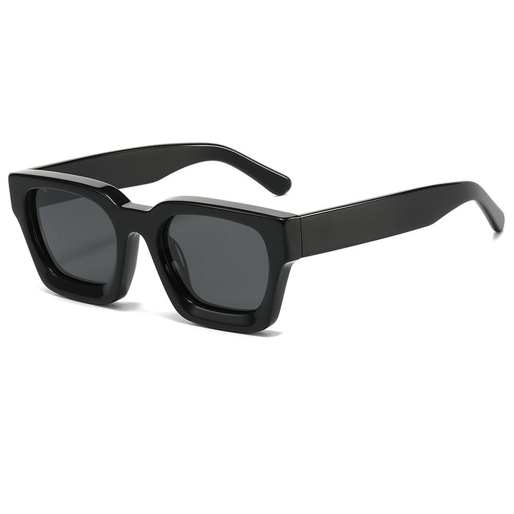 Women's designer sunglasses with modern, square frame and UV protection Kalsten
