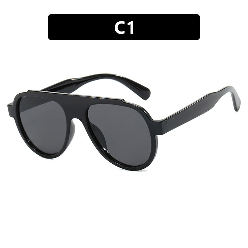 Women's stylish black sunglasses in modern design Kalsten