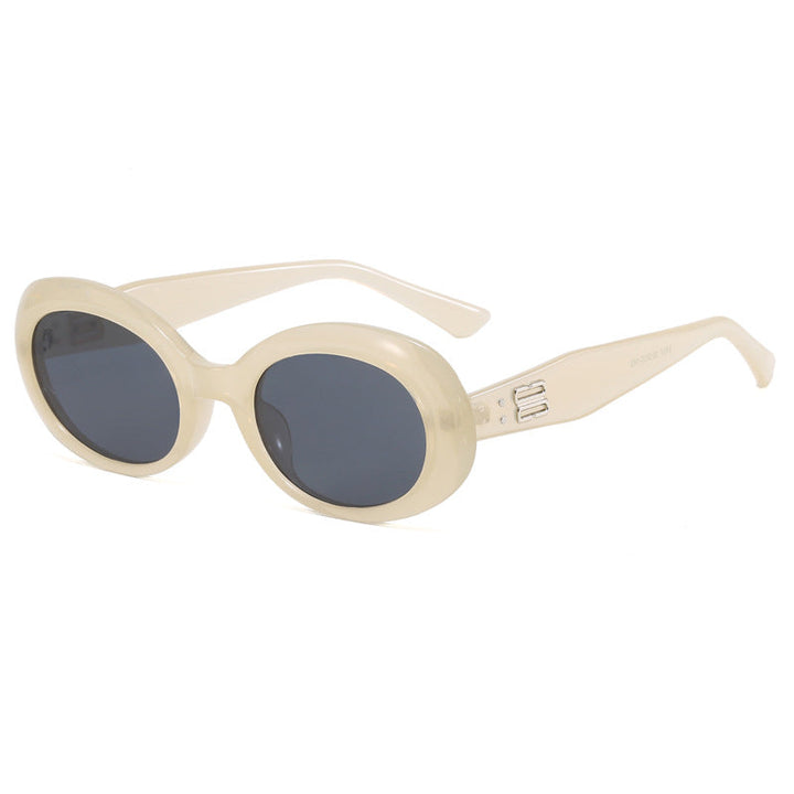 Women Retro-inspired Sunglasses with Wide Frame Kalsten