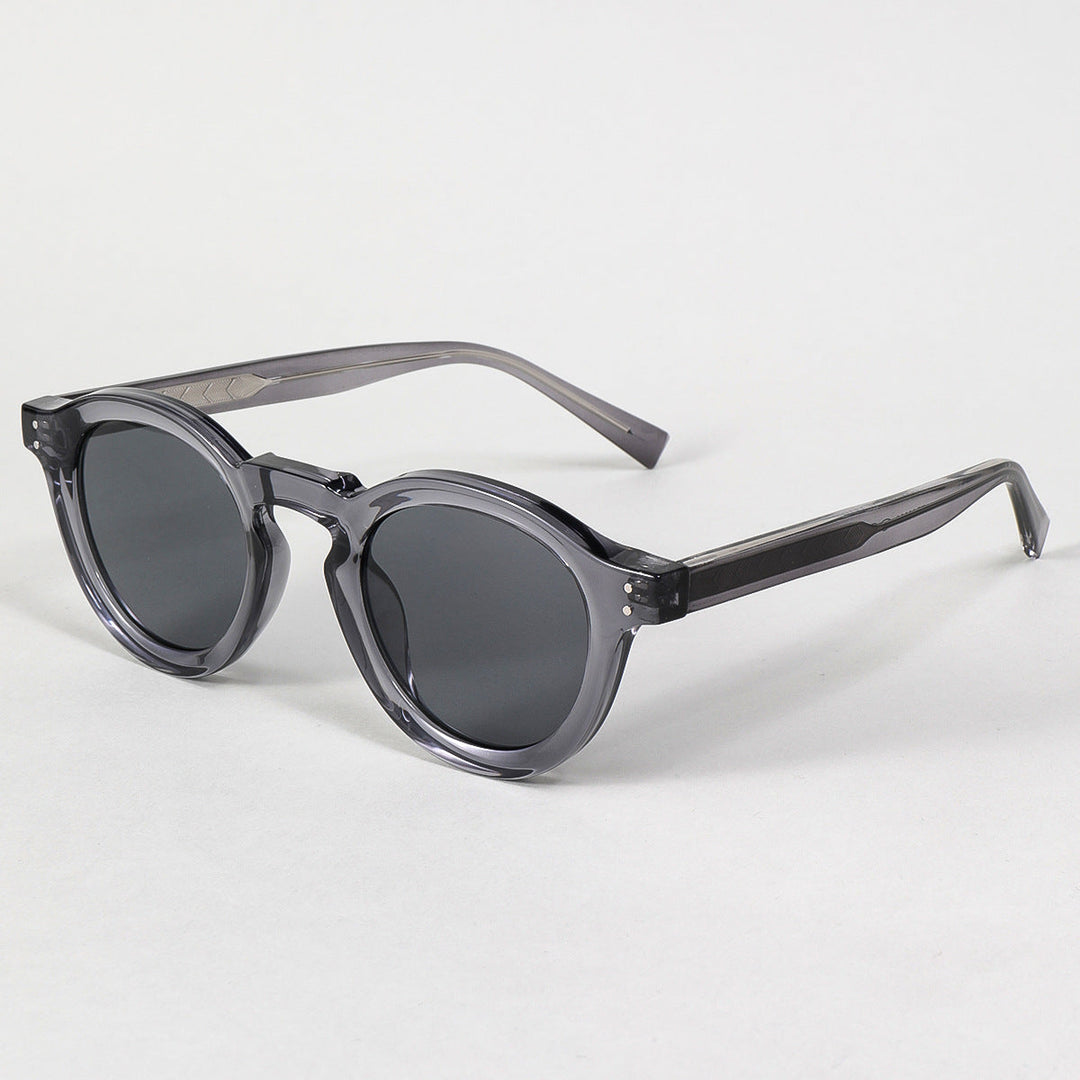 Ladies fashionable sunglasses in classic round style Kalsten