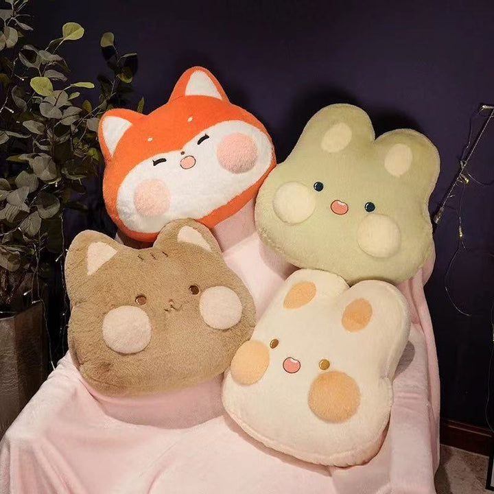 Plush cushion in animal design Kalsten
