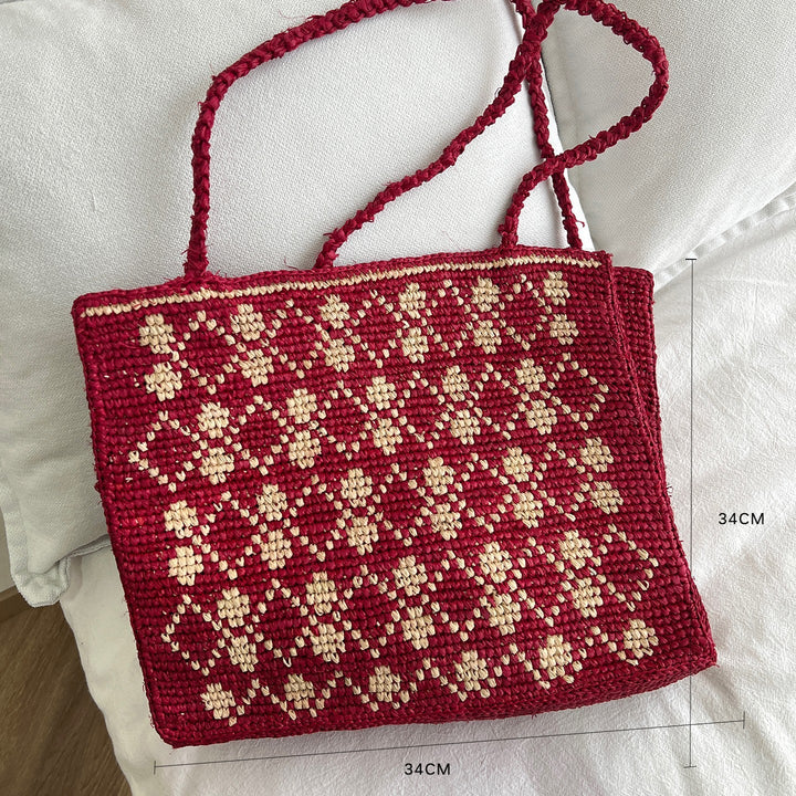 Handcrafted knit bag with floral design Kalsten