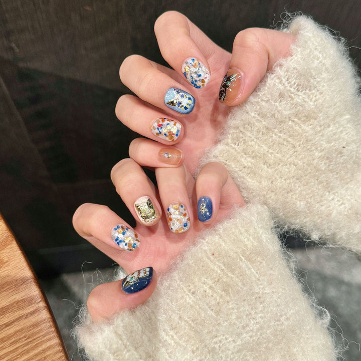 Artificial Nail Set with Colorful Glitter and Creative Designs Kalsten