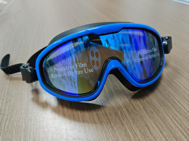 Swimming mask with anti-fog coating and ergonomic silicone frame Kalsten