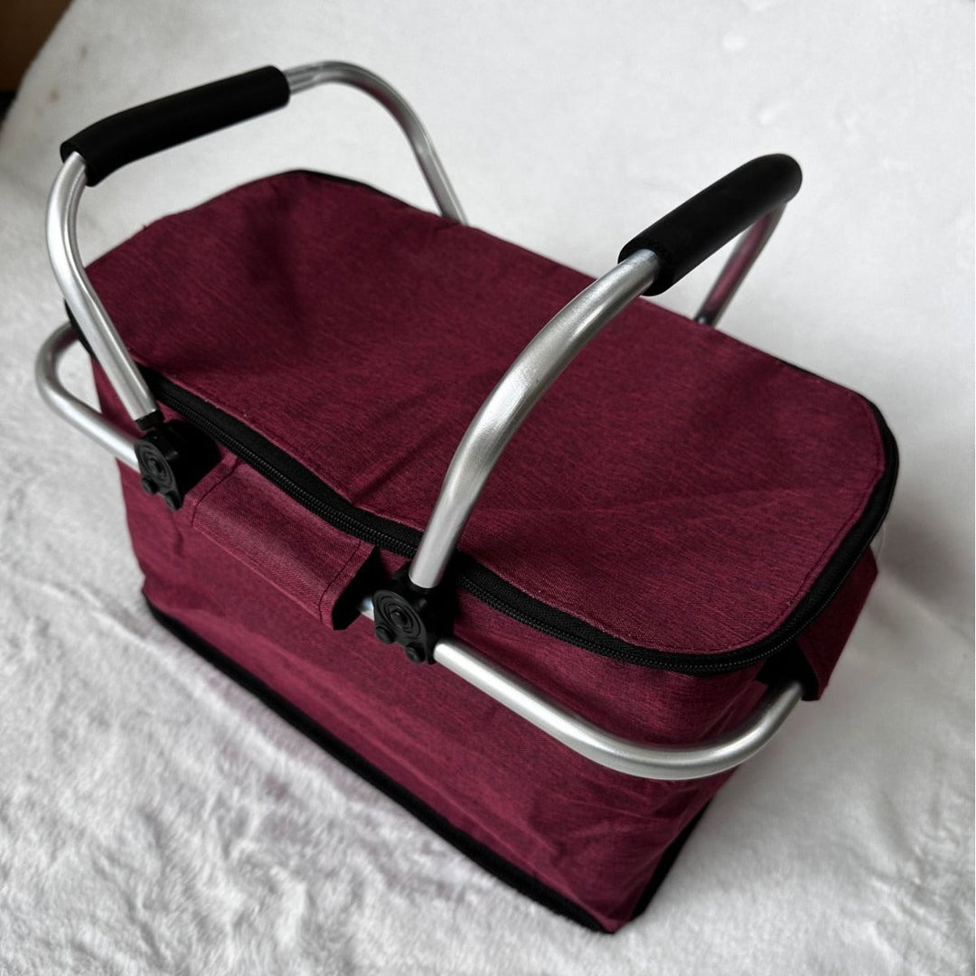 Cooler bag with sturdy aluminum frame and insulating inner lining Kalsten