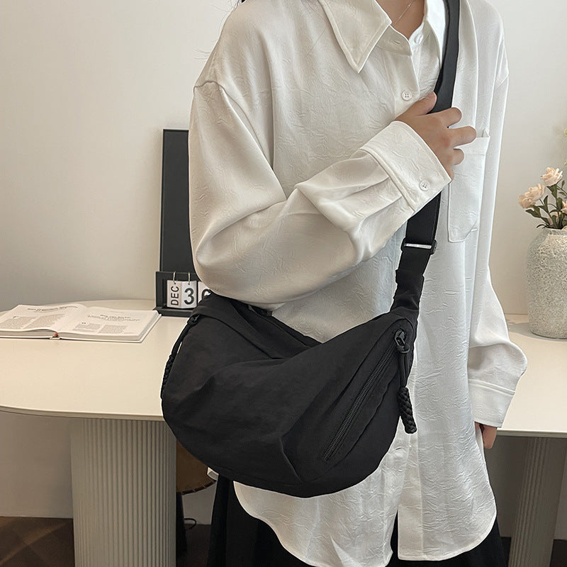 Lightweight Sling Bag Kalsten