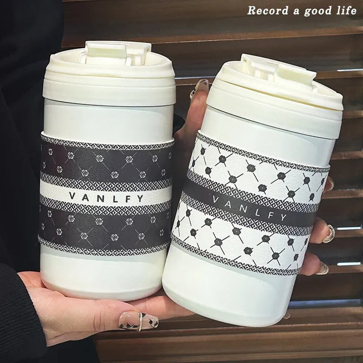 Women’s Insulated Drinking Cup with Practical One-Touch Closure Mechanism Kalsten