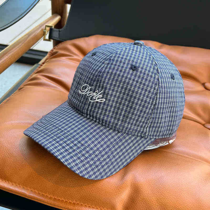 Men's Casual Checkered Baseball Cap Kalsten