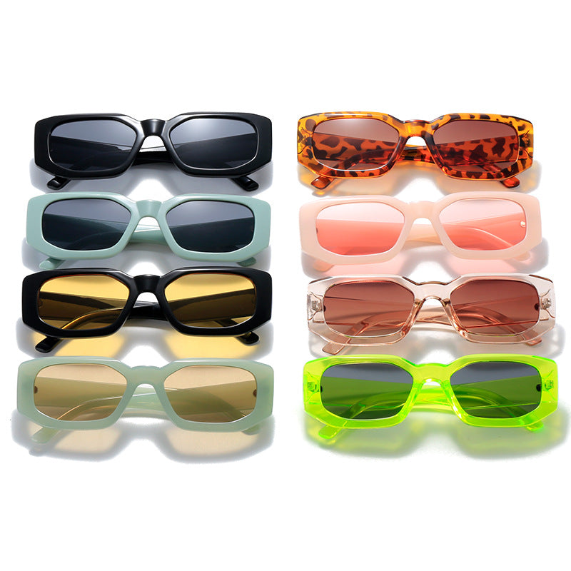 Ladies' fashionable square sunglasses with distinctive Kalsten frame
