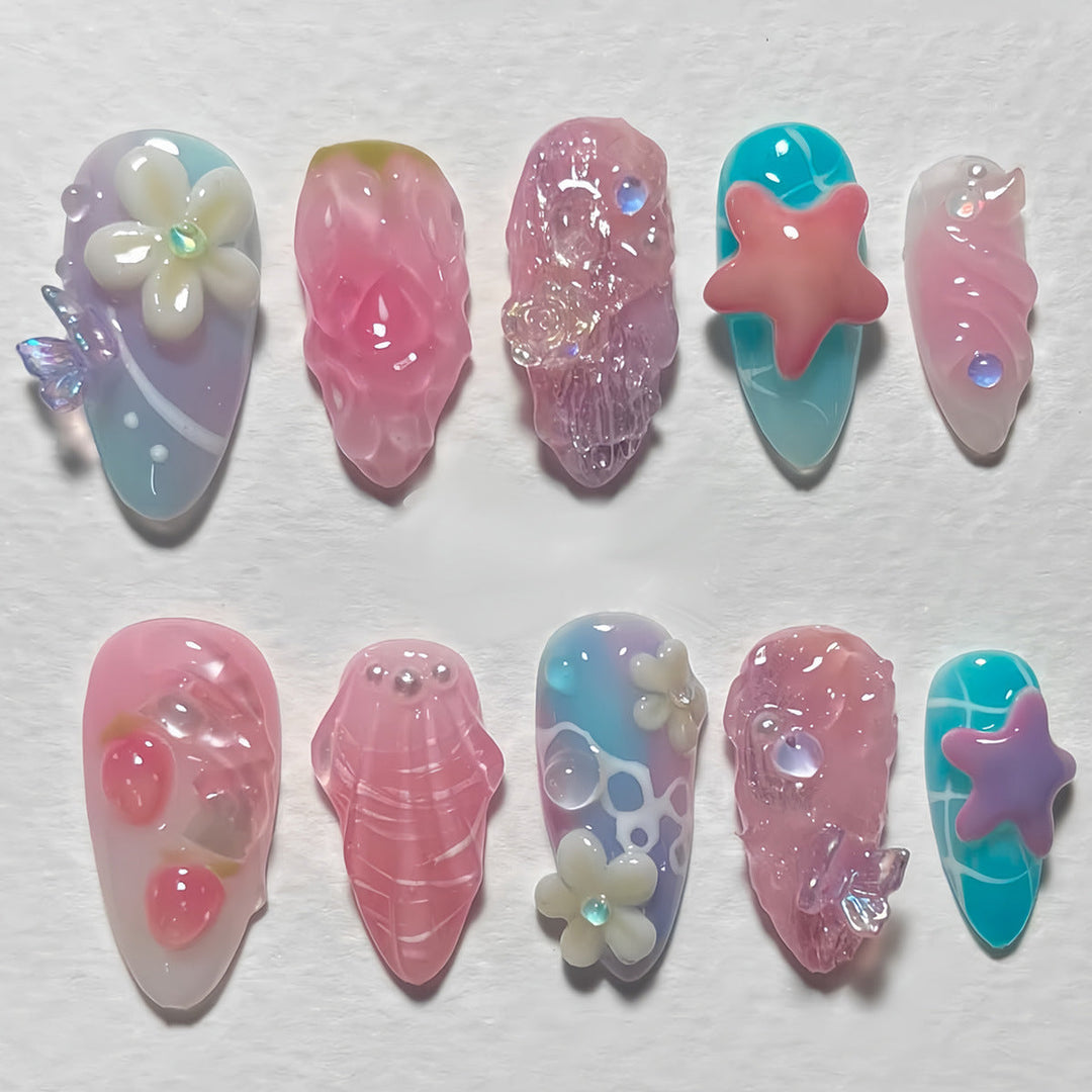 Artistic Sea-Themed Press-On Nail Art Kalsten