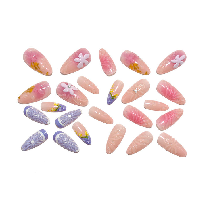 Nail art with artistic 3D flower designs Kalsten