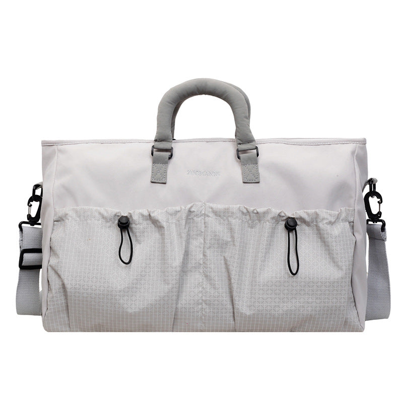 Shopping bag in urban design with versatile compartments Kalsten
