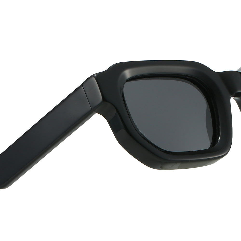 Women's modern sunglasses with square frame and UV protection Kalsten