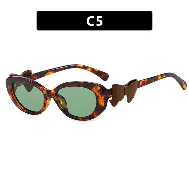 Women's fashionable sunglasses with playful bow design Kalsten