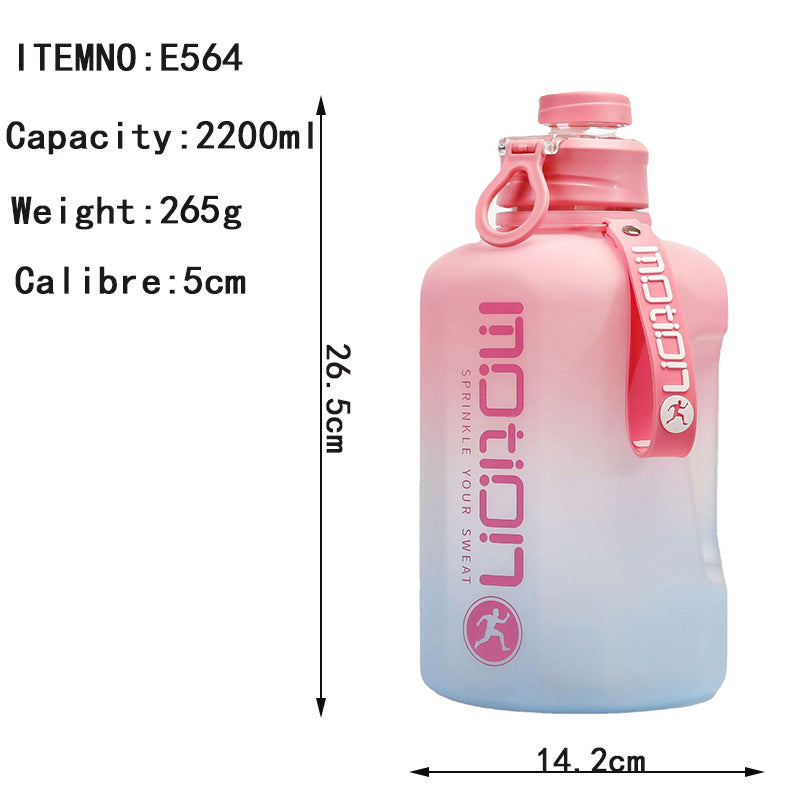 Women’s beverage container with large volume Kalsten