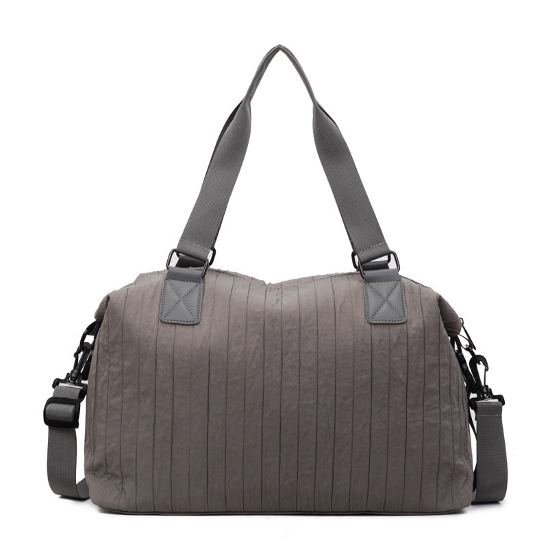Durable sports and travel bag with ergonomic design Kalsten