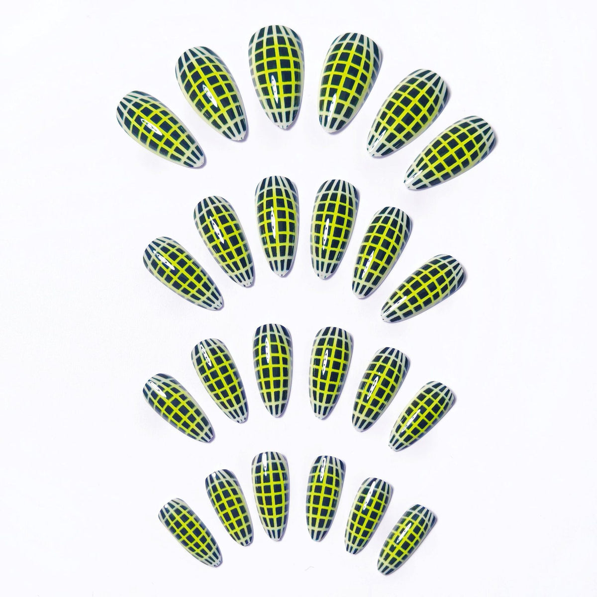 Trendy Geometric Nail Art Acalora