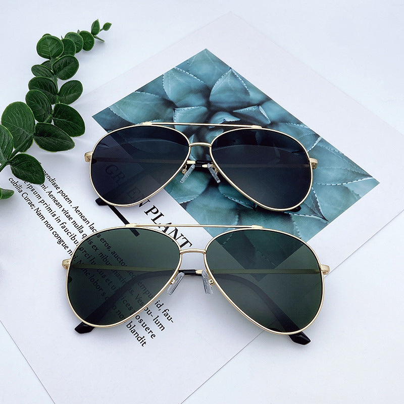 Fashionable Pilot Sunglasses Kalsten