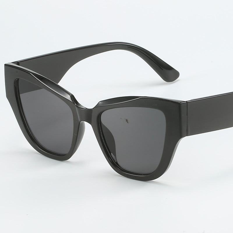 Women's Cat Eye Sunglasses with extravagant Leopard Print Kalsten