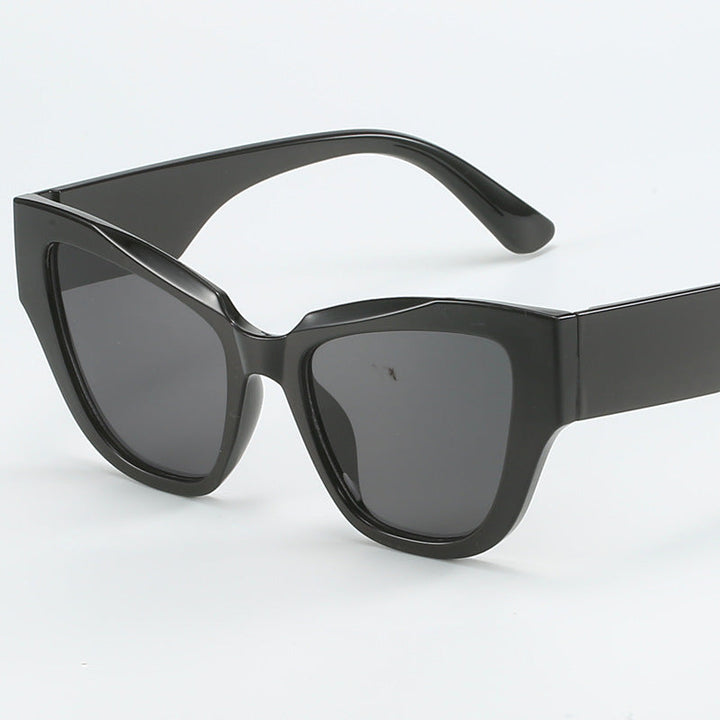 Women's Cat Eye Sunglasses with extravagant Leopard Print Kalsten