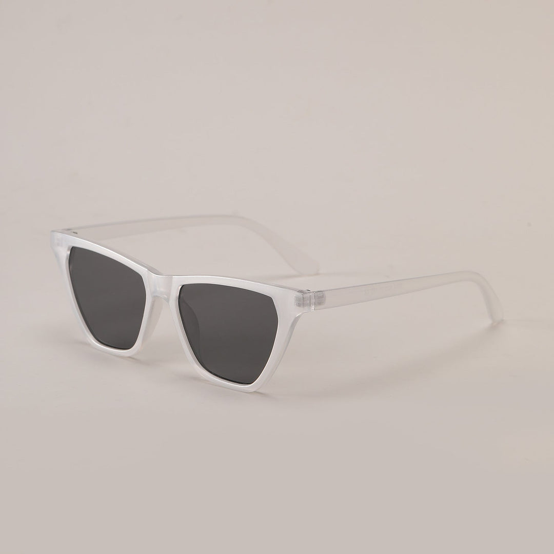 Women Cat-Eye Sunglasses with modern, translucent frame Kalsten