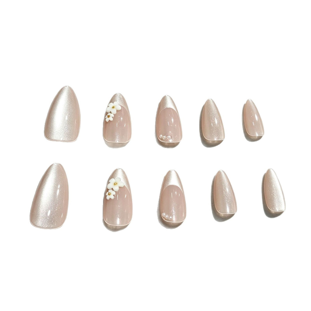 Elegant Floral Nail Design Press-On Tips Kalsten