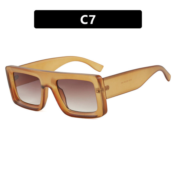 Women's fashionable square sunglasses with sturdy frame and protective lenses Kalsten